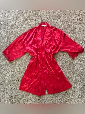Victoria's Secret Red Satin Lace-Trim Kimono Robe
